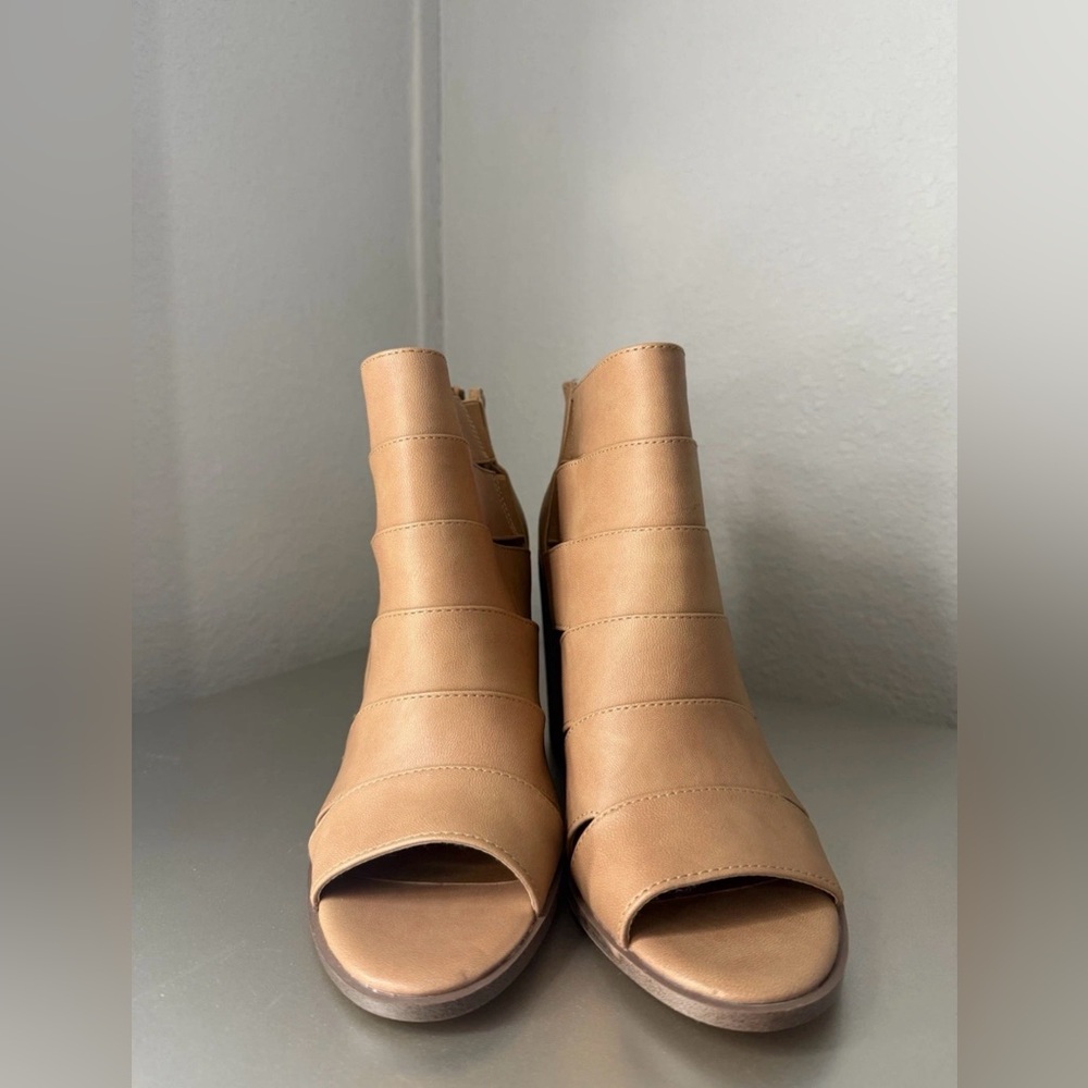 Report Tan Ankle Booties